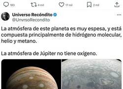 Enlace a Visitando Júpiter y mostrando que no es como una nube