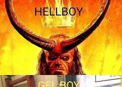Enlace a Hellboy VS Gel Boy