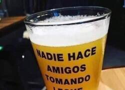 Enlace a La cerveza hace amigos