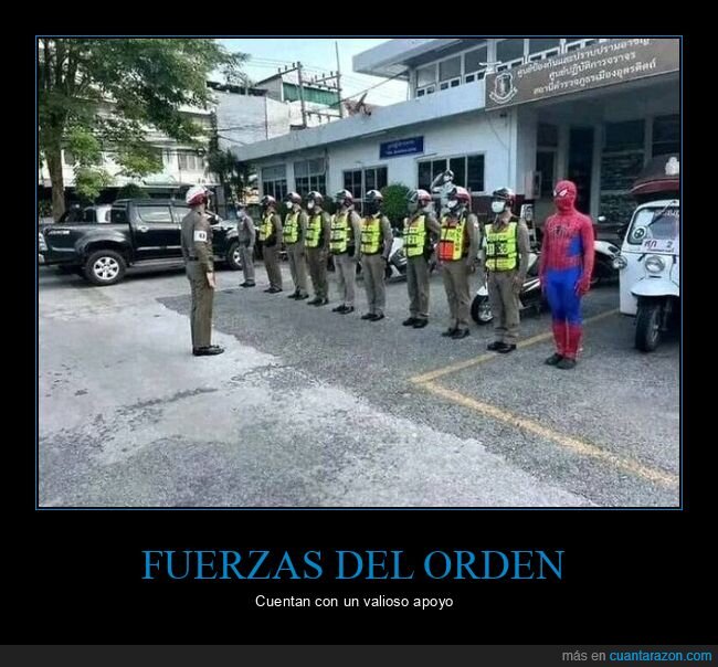 policía,spiderman