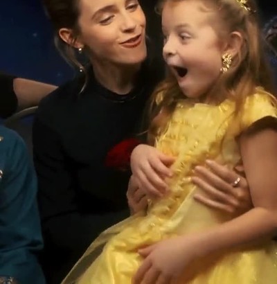 Enlace a La reacción de una niña al conocer a Emma Watson