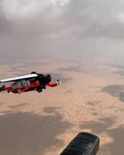 Enlace a Hola Jetman, te deseo que pases buen día y tengas un genial viaje 