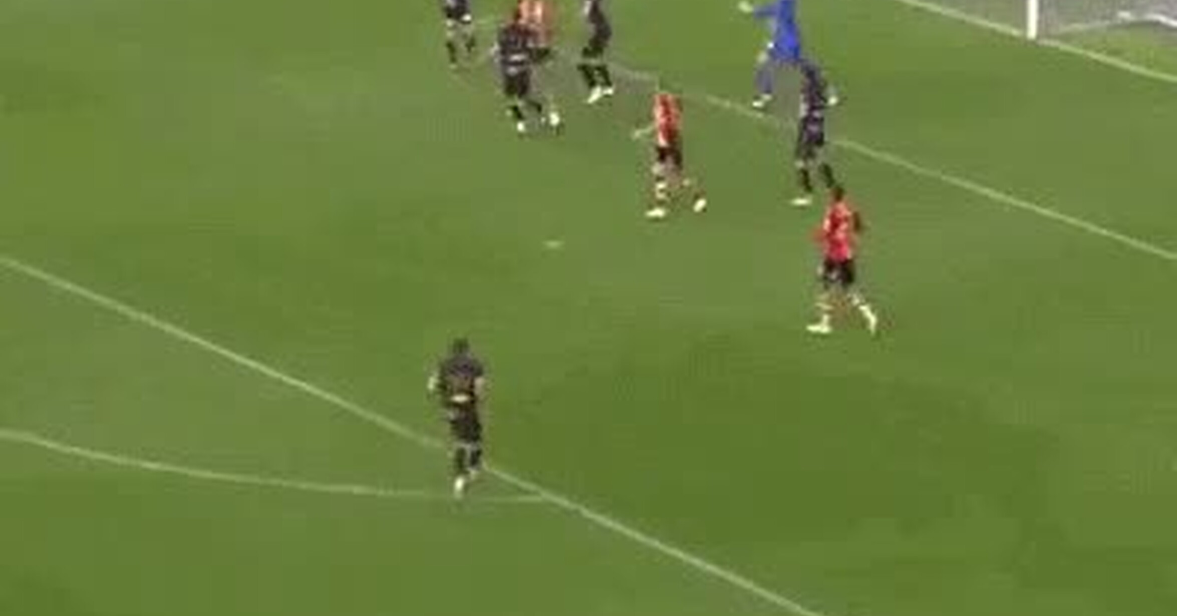 ¡Vaya GIF! / El gol fallado más bestia que he visto en mucho tiempo