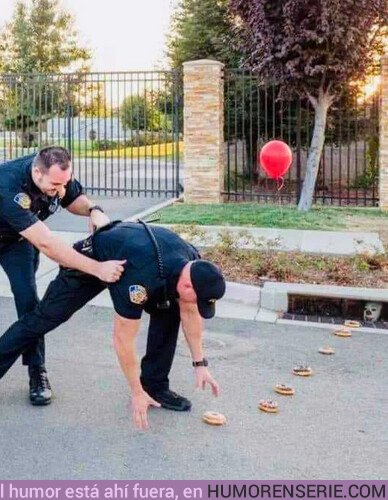 41943 - Pennywise intentando engañar a la policía