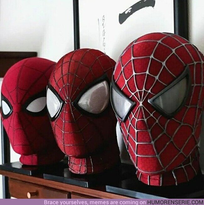 95595 - El sueño de todo fan de Spider-Man.Las máscaras de Tobey Maguire, Andrew Garfield y Tom Holland 