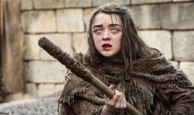 111422 - Tremendo rajadón de Maisie Williams (Arya Stark) contra el final de Juego de Tronos