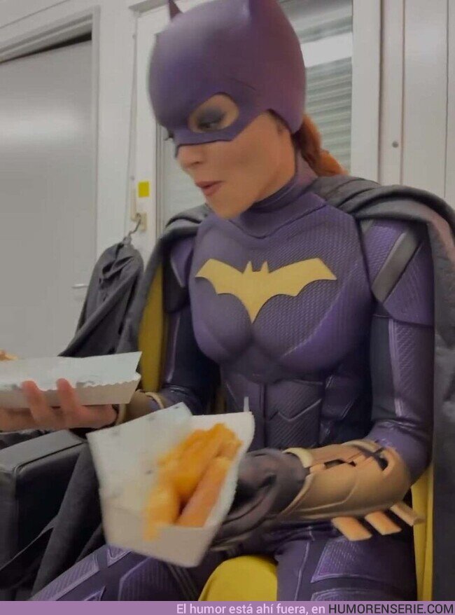 116608 - ¡Leslie Grace comparte un vistazo al traje final de Batgirl en su película cancelada!  , por @GeekZoneGZ