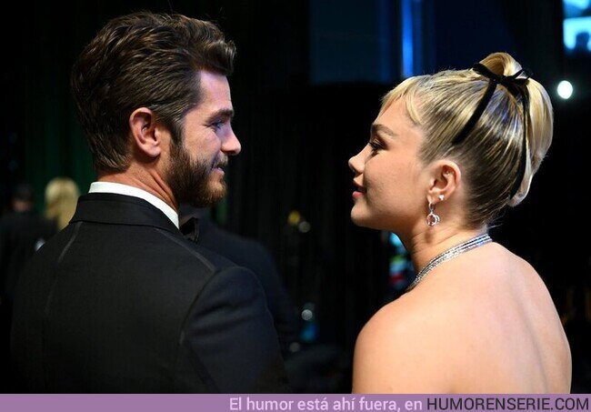 121269 - Esta foto de Andrew Garfield y Florence Pugh en los #Oscars es todo lo que están bien en la vida, por @GeekZoneGZ