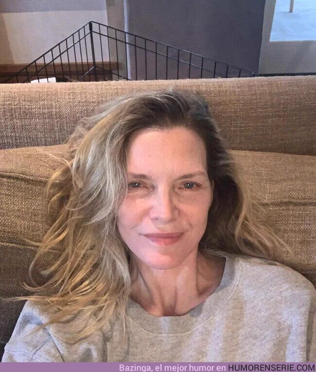 128487 - Se puede envejecer bien, muy bien y luego en otra liga juega Michelle Pfeiffer, que luce así con 65 años. , por @RobertDeglane