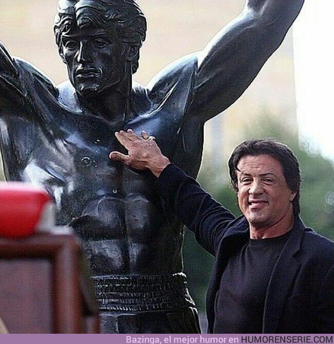 136553 - Todos queremos ir a ver la estatua de Rocky en vivo