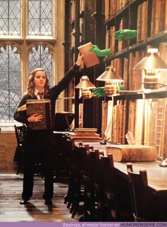 162593 - Así se conseguía la magia en la biblioteca de Hogwarts, por @Frikimaestro