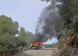 Un coche se incendia e instantes después explota en Mallorca