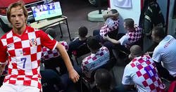 Enlace a Bomberos croatas a punto de ver el penalti de Rakitic ante Rusia hasta que sonó la sirena y...