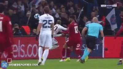 Hacer Lambretta Futbol  - #Lambretta #Scooter #Bike #Vintage #Made In Italy #Peterchou.cOm #Torontofoodphotographer.cA #Photographers On Tumblr.