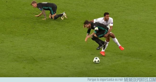 1061818 - Cuando Mousa Dembele mostró al mundo cómo lidiar con Sergio Ramos adecuadamente