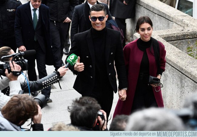 1062196 - La entrada de Cristiano en la Audiencia de Madrid ha sido un despropósito total