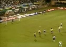 Enlace a Palermo y los 3 penaltis que tuvo contra Colombia... Historia del fútbol