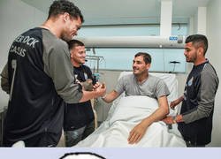Enlace a El magnífico gesto de la plantilla del Porto con Iker Casillas