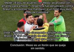 Enlace a Medel y Vidal le dan la razón a Messi respecto a la parcialidad arbitral en esta copa américa