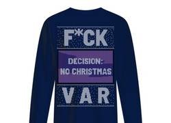 Enlace a En Inglaterra están vendiendo estos suéteres por no parar la liga mientras se celebra la Navidad