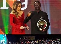 Enlace a La entrega al mejor jugador de Africa de Mané se vivió en su pueblo natal como la final de un mundial.