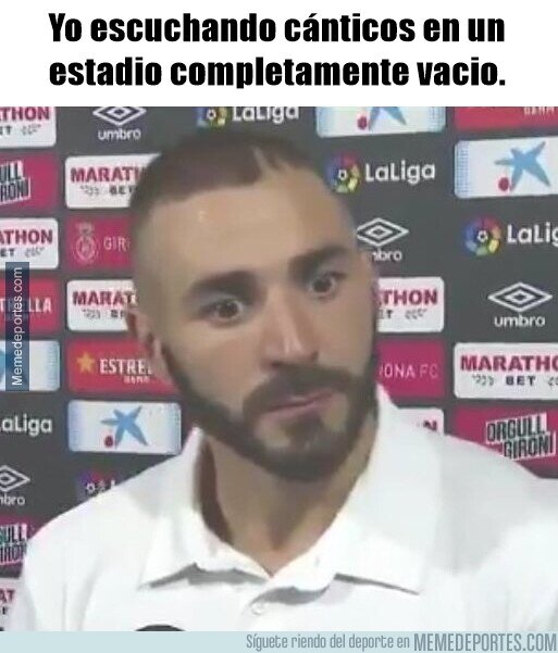 1107138 - Siendo sincero, prefiero escuchar a los juguadores insultarse