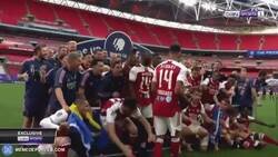 Enlace a El Arsenal gana la FA Cup y Auba homenajea a Ramos