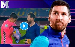 Enlace a La bonita escena de Messi pidiéndole la camiseta a Edgar Badía (portero del Elche) y que no se esperaba para nada