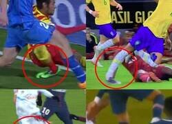 Enlace a ¿Qué le pasa a Neymar con sus tobillos?