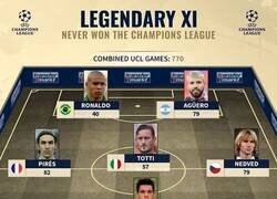 Enlace a El 11 ideal de leyendas que nunca ganaron la Champions