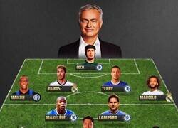 Enlace a El 11 ideal de los jugadores entrenados por Mourinho