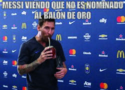 Enlace a Messi no pierde el sueño pero qué tal sus fans…