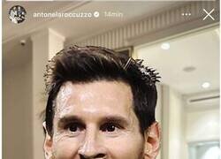 Enlace a A Messi le salió el cromo de su papá