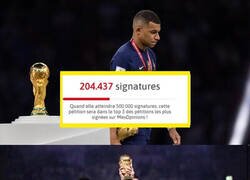 Enlace a Cuando los franceses consiguen 200.000 firmas para que se repita la final pero los argentinos consiguen más para que dejen de llorar