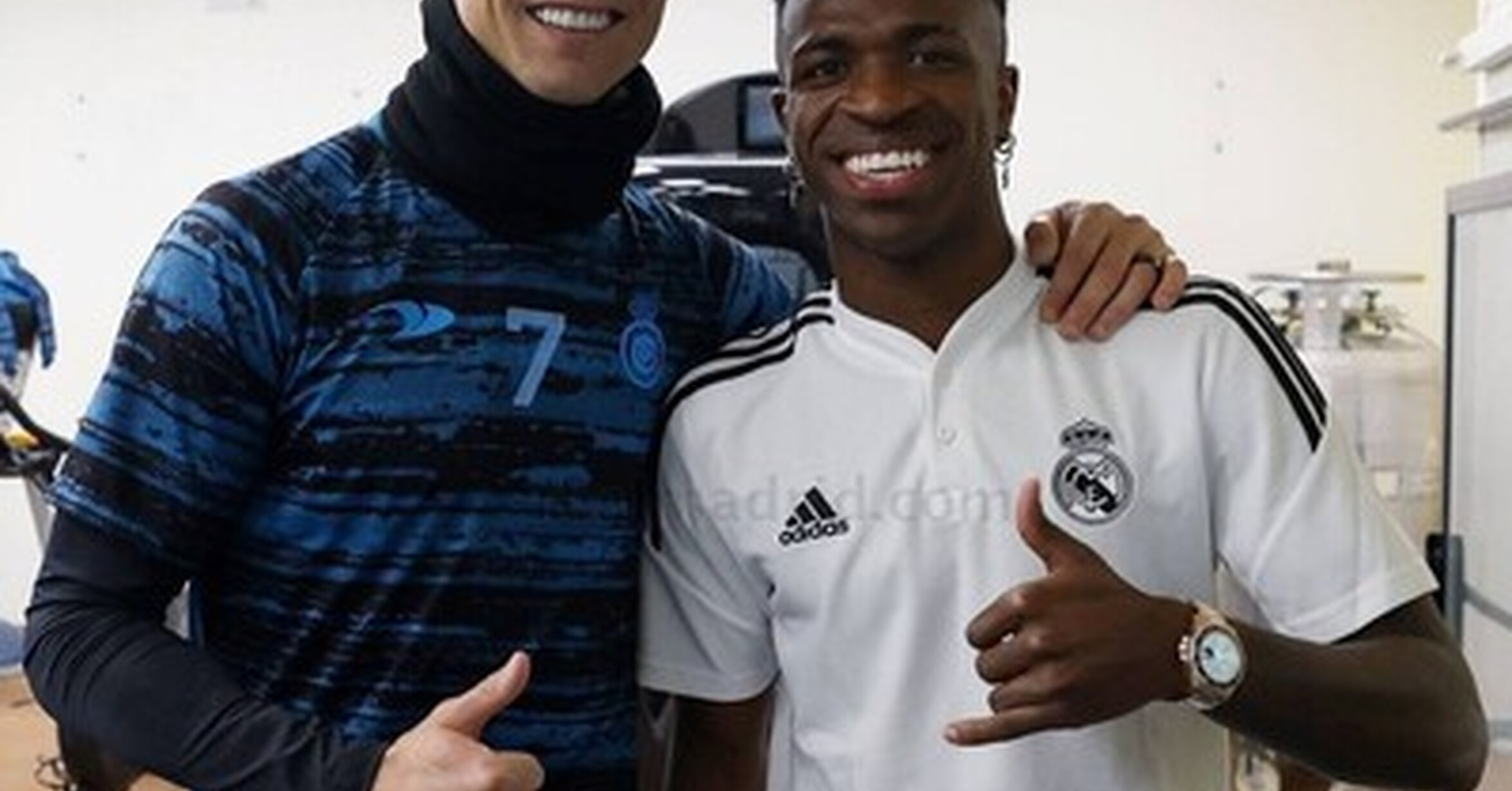 [ MEMEDEPORTES ] ¿Mundialito o Copa del Golfo Pérsico?