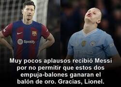 Enlace a Messi salvó el fútbol mientras le reprochaban todo lo contrario.