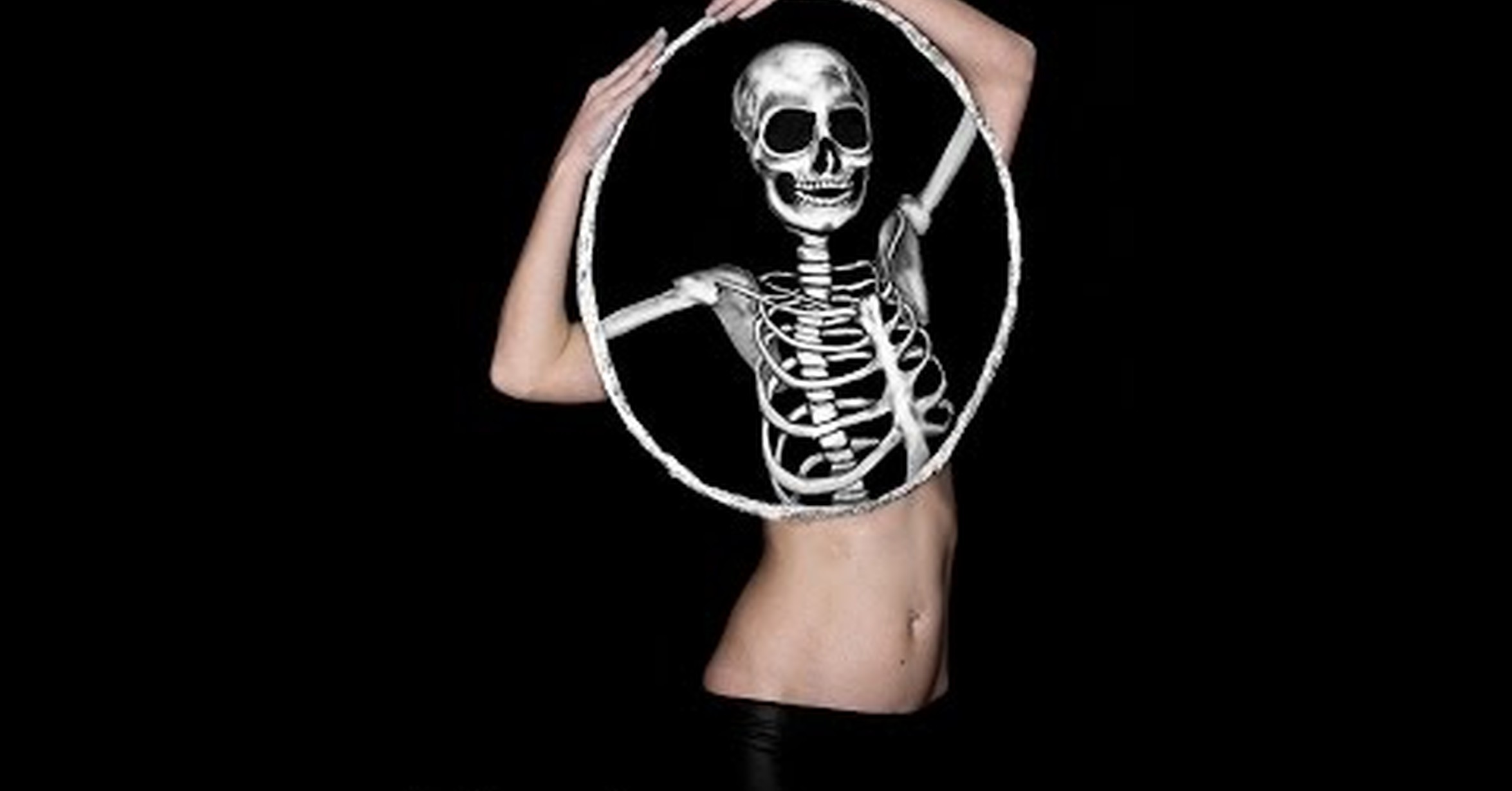 Боди-комбинезон черный в сетку с имитацией боди  Impulse, S-L 04927 - Le Frivole - Эротические боди - Купить