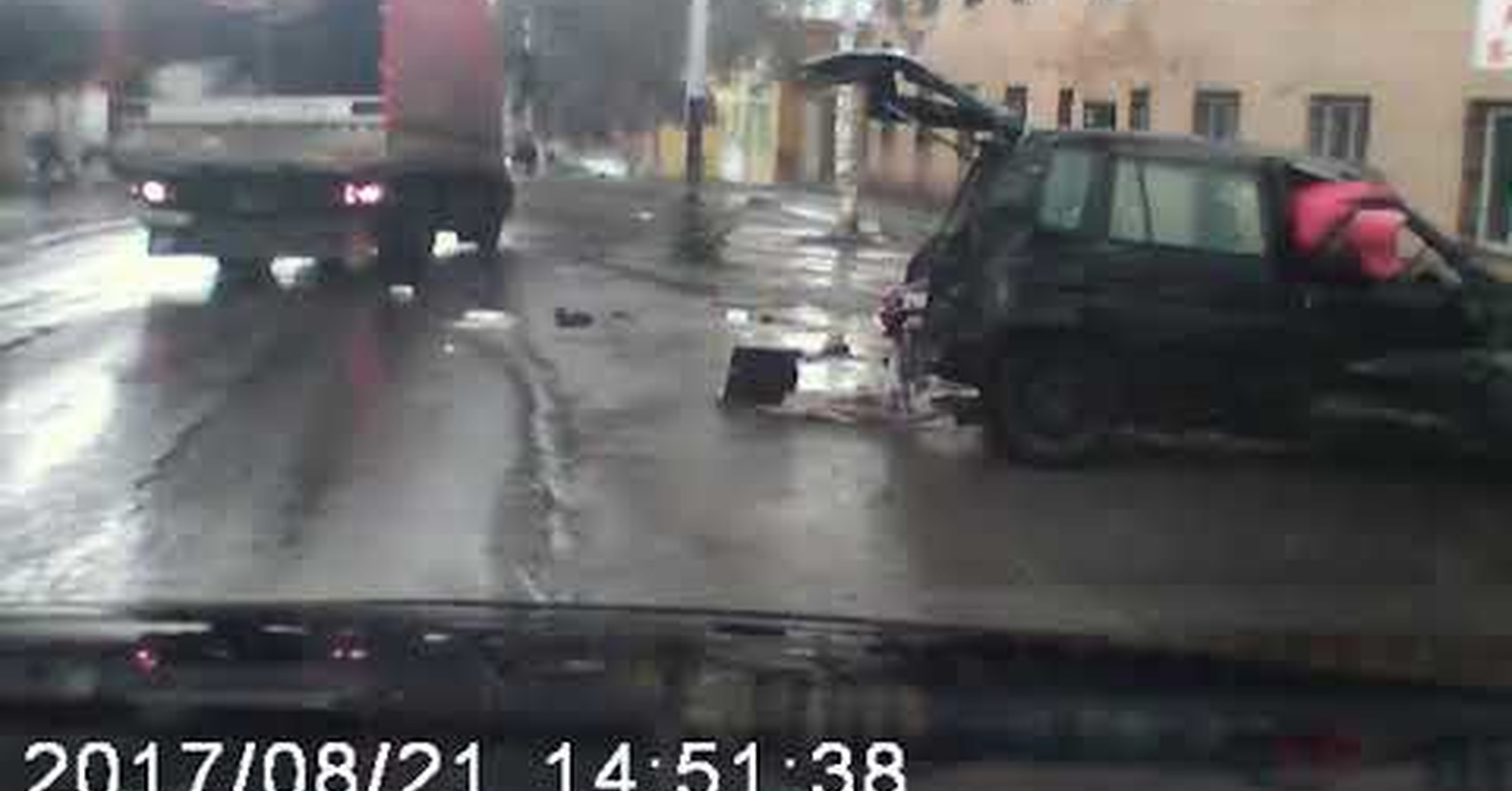 ¡No tengo tele! / Y así es como nacen los rusos de accidentes de