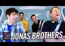 Enlace a Los Jonas Brothers sorprenden y acuden al Carpool de James Corden
