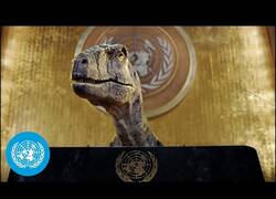 Enlace a Un dinosaurio en las Naciones Unidas