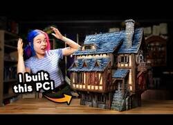 Enlace a Construyendo un ordenador con forma de casa medieval