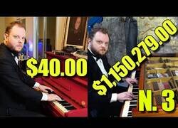 Enlace a ¿Puedes notar la diferencia entre el sonido de un piano caro y uno barato?