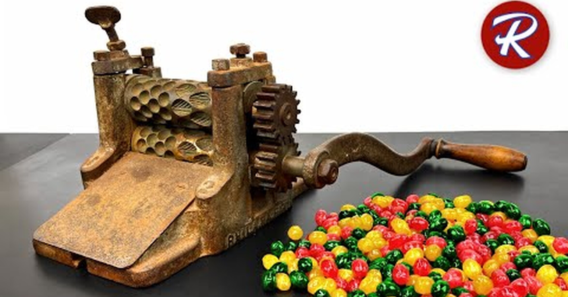 ¡No tengo tele! / Restaurando una antigua máquina de hacer caramelos