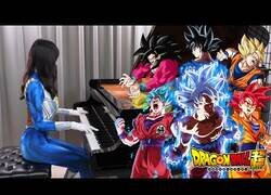 Enlace a Interpretando toda la banda sonora de Dragon Ball con el piano