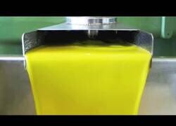 Enlace a ¿Cómo se elabora el aceite de oliva en la fábrica?