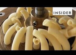 Enlace a La máquina que elabora cualquier tipo de pasta