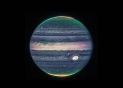 Enlace a La NASA saca a la luz una nueva imagen de Jupiter hecha con el telescopio de James Webb, con dos lunas, dons anillos y galaxias distantes