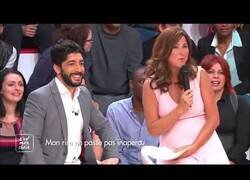 Enlace a Programa de la televisión francesa invita a personas con risas raras