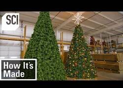 Enlace a ¿Cómo se hacen los árboles de Navidad artificiales?