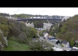 Enlace a Demolición de un viaducto en Alemania
